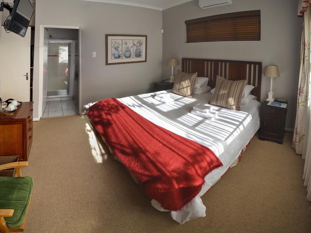 Sundune Guest House 콜체스터 외부 사진