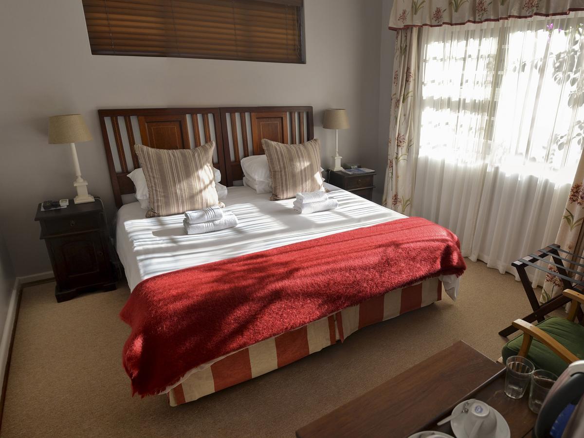 Sundune Guest House 콜체스터 외부 사진